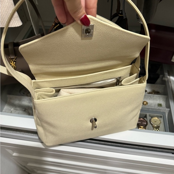 Chanel vintage bag - Picture 7 of 16